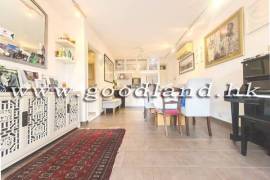 SAI KUNG Corner Village House For Sale | Garden, Green View, Open Kitchen & 4 Bedrooms