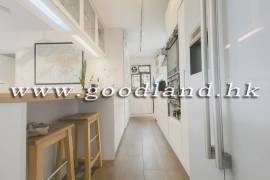 SAI KUNG Corner Village House For Sale | Garden, Green View, Open Kitchen & 4 Bedrooms