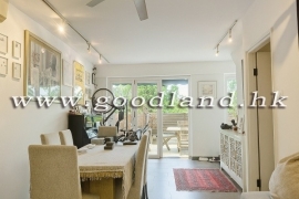 SAI KUNG Corner Village House For Sale | Garden, Green View, Open Kitchen & 4 Bedrooms