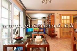 SAI KUNG Village House For Sale | Open Sea View, Parking Next to House & 4 Bedrooms