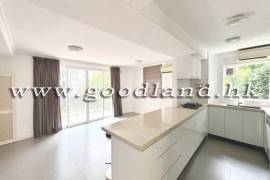 SAI KUNG Expat Community Family Home For Sale | 4 Bedrooms, Schools & Amenities Nearby