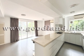 SAI KUNG Expat Community Family Home For Sale | 4 Bedrooms, Schools & Amenities Nearby