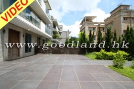 SAI KUNG Village House For Sale | Close to Town, Huge Garden & 4 En-Suites