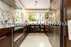 SAI KUNG Village House For Sale | Resort Complex, Communal Pool & Renovation