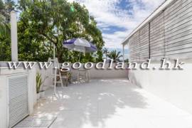 SAI KUNG Village House For Sale | Resort Complex, Communal Pool & Renovation