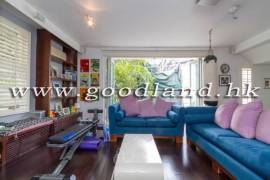 SAI KUNG Village House For Sale | Resort Complex, Communal Pool & Renovation