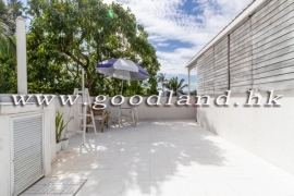 SAI KUNG Village House For Sale | Resort Complex, Communal Pool & Renovation