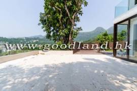 SAI KUNG End Unit Village House For Sale | Brand New Renovation, Sea View & Pool