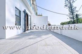 SAI KUNG Village House For Sale | Yacht Club Location, Sea View Every Floor & Garden