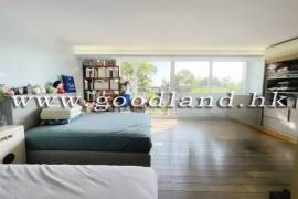 SAI KUNG Village House For Sale | Walk to Town, Sea Greenery View & Communal Pool
