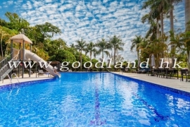 SAI KUNG Semi-Detached House For Sale | Huge Garden, Communal Pool & 4 Bedrooms