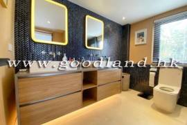 SAI KUNG Semi-Detached House For Sale | Huge Garden, Communal Pool & 4 Bedrooms