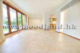 SAI KUNG Village House For Sale | Peaceful Garden, Greenery View & 4 En-Suites