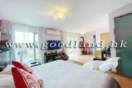 SAI KUNG Resort-Style Village House For Sale | 4 En-Suites, Pool & Spacious Layout