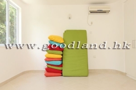 SAI KUNG Mid-Level Village House For Sale | Private Gate Parking, Huge Fenced Garden