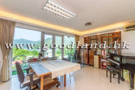SAI KUNG Waterfront Semi-Detached Village House For Sale | Sea View, Garden & 3 Bedrooms