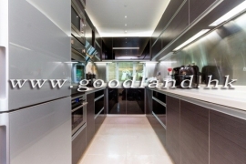SAI KUNG Waterfront Semi-Detached Village House For Sale | Sea View, Garden &amp; 3 Bedrooms
