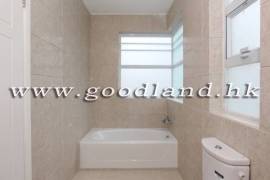SAI KUNG Village House For Sale | Hottest Location, Open Kitchen & 4 En-Suites