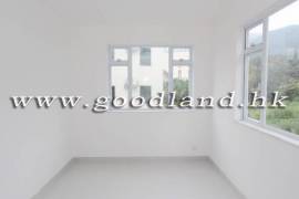 SAI KUNG Village House For Sale | Hottest Location, Open Kitchen & 4 En-Suites