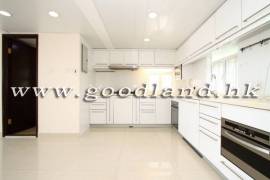 SAI KUNG Village House For Sale | Tranquil Sea View Garden, Open Kitchen & 3 Bedrooms