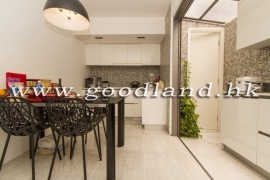 SAI KUNG Village House For Sale | Huge Garden, Private Gate Parking, Sea View & 5 Bedrooms