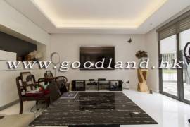 SAI KUNG Village House For Sale | Huge Garden, Private Gate Parking, Sea View & 5 Bedrooms