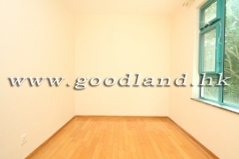 SAI KUNG Upper Duplex For Sale | Rooftop, Communal Pool & 3 Bedrooms