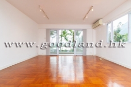 SAI KUNG Village House For Sale | Huge Lawn Garden, Private Pool & 5 Bedrooms
