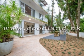 SAI KUNG Village House For Sale | Huge Lawn Garden, Private Pool & 5 Bedrooms