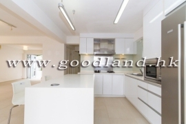SAI KUNG Village House For Sale | Huge Lawn Garden, Private Pool & 5 Bedrooms