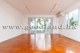SAI KUNG Village House For Sale | Huge Lawn Garden, Private Pool & 5 Bedrooms