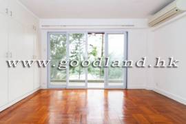 SAI KUNG Village House For Sale | Huge Lawn Garden, Private Pool & 5 Bedrooms