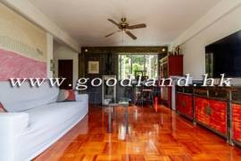 SAI KUNG Village House For Sale | Tranquil Greenery View, Garden & Equipped Kitchen