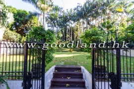 SAI KUNG Rare Standalone House For Sale | Huge Garden, Pool & Parking Next to House