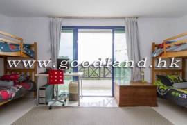 SAI KUNG Mid-Level Village House For Sale | Sea Greenery View, Minibus & Parking
