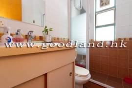 SAI KUNG Village House For Sale | Private Rooftop, Near Main Road & Public Transport
