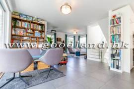 SAI KUNG Village House For Sale | Private Rooftop, Renovated & Spacious Layout