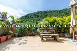 SAI KUNG Village House For Sale | Private Rooftop, Renovated & Spacious Layout