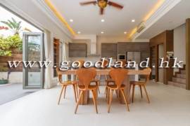 SAI KUNG Two Storey House For Sale | Walk to Town, Sea View & Equipped Kitchen
