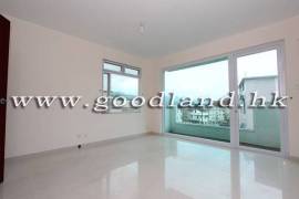 SAI KUNG Village House For Sale | Lawn Garden, Renovated, Open Kitchen & Close to Town