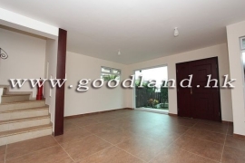 SAI KUNG Village House For Sale | Lawn Garden, Renovated, Open Kitchen &amp; Close to Town