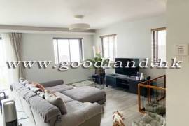 SAI KUNG Village House For Sale | Tranquil Setting, Equipped Kitchen & 4 Bedrooms