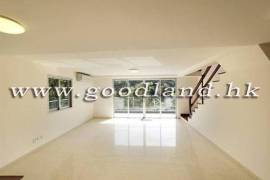 SAI KUNG Village House For Sale | Suburb Residential District, Renovated & 5 Bedrooms