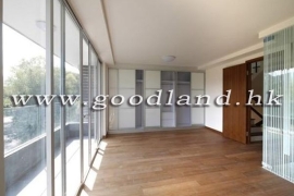 SAI KUNG Village House For Sale | Suburb Residential District, Renovated & 5 Bedrooms