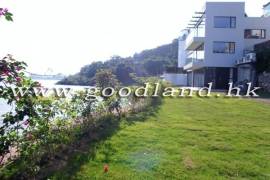 SAI KUNG Waterfront House For Sale | Garden to Beach, Designer Fit-Out & 3 En-Suites