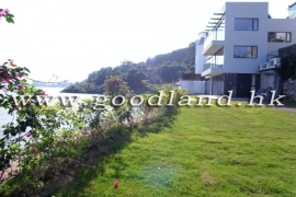 SAI KUNG Waterfront House For Sale | Garden to Beach, Designer Fit-Out & 3 En-Suites