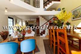 SAI KUNG Semi-Detached House For Sale | Private Gate, Garden & Walk to Town