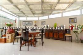 SAI KUNG Village House For Sale | Convenient Location, Nice Garden & Spacious Layout