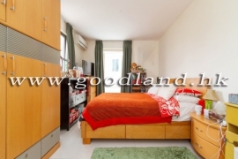 SAI KUNG Village House For Sale | Convenient Location, Nice Garden & Spacious Layout