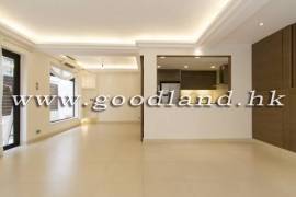 SAI KUNG Village House For Sale | Hottest Location, Recent Renovation & Equipped Kitchen